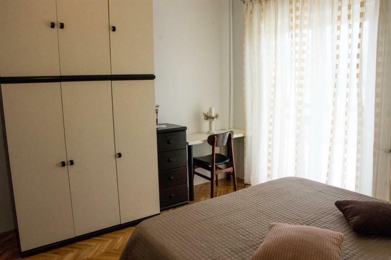 Apartmani Marija Ljubica Паг Экстерьер фото